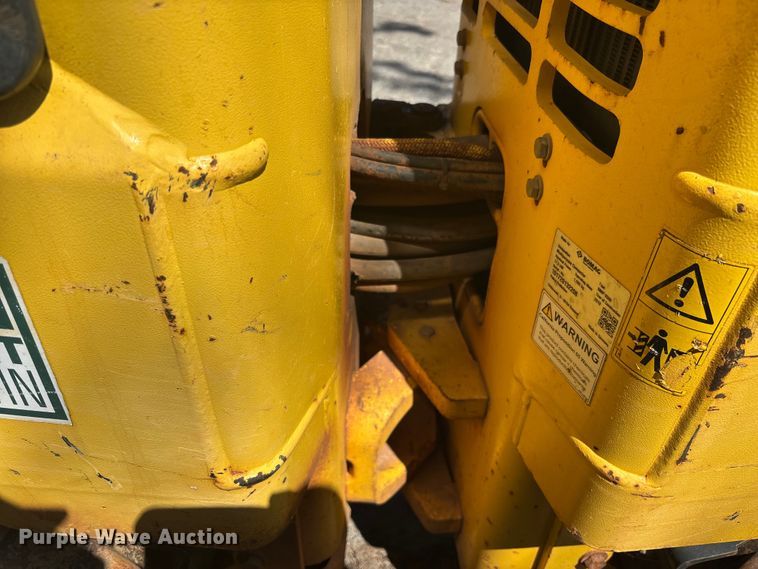 image for item EC3778 2019 Bomag BMP 8500 trench compactor