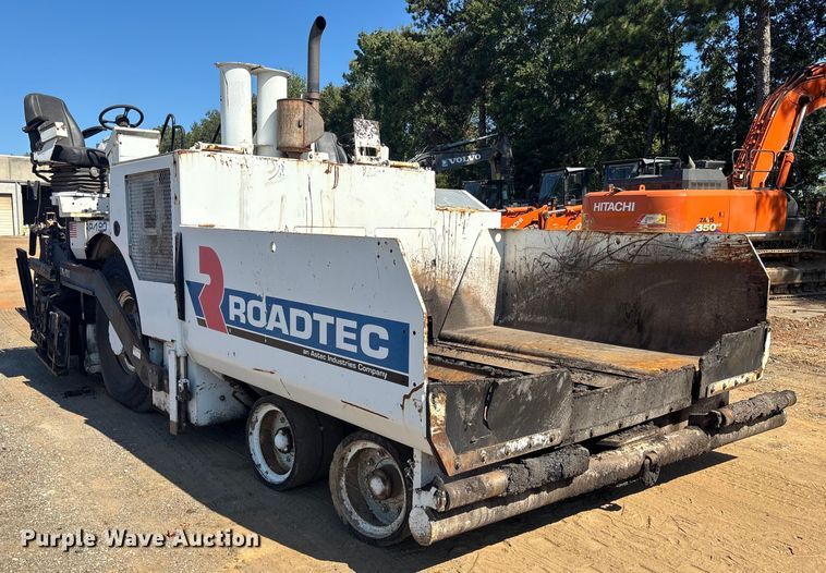 image for item EC3780 2011 Roadtec RP-190 paver