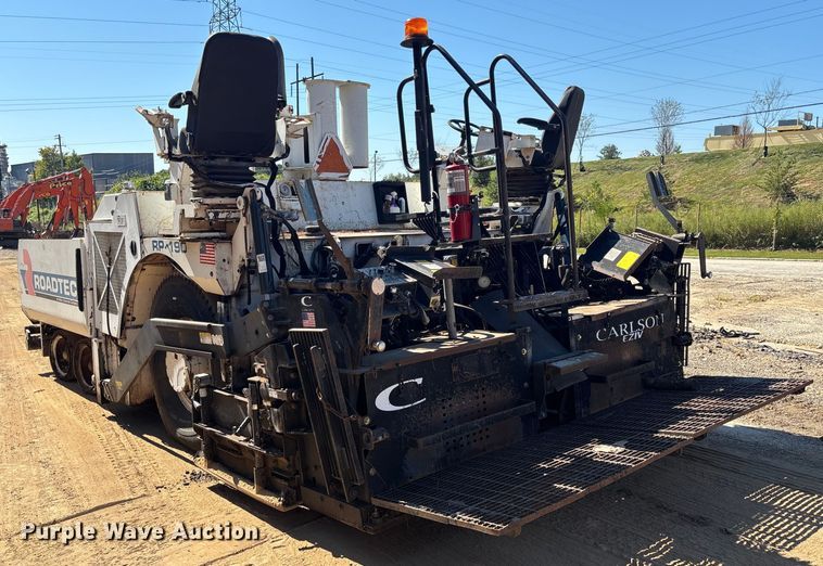 image for item EC3780 2011 Roadtec RP-190 paver