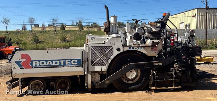 image for item EC3780 2011 Roadtec RP-190 paver