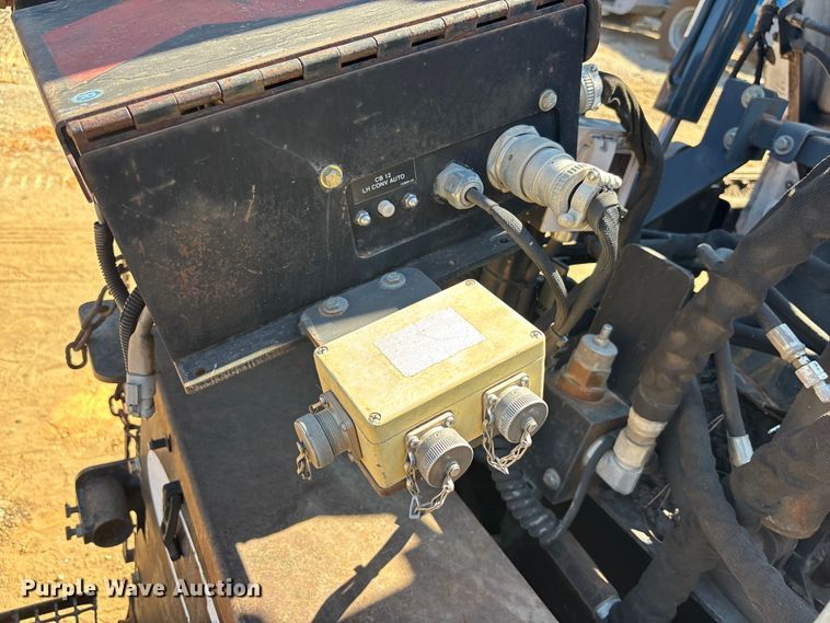 image for item EC3780 2011 Roadtec RP-190 paver