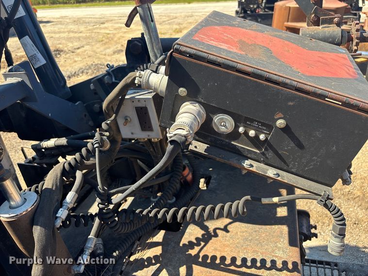 image for item EC3780 2011 Roadtec RP-190 paver