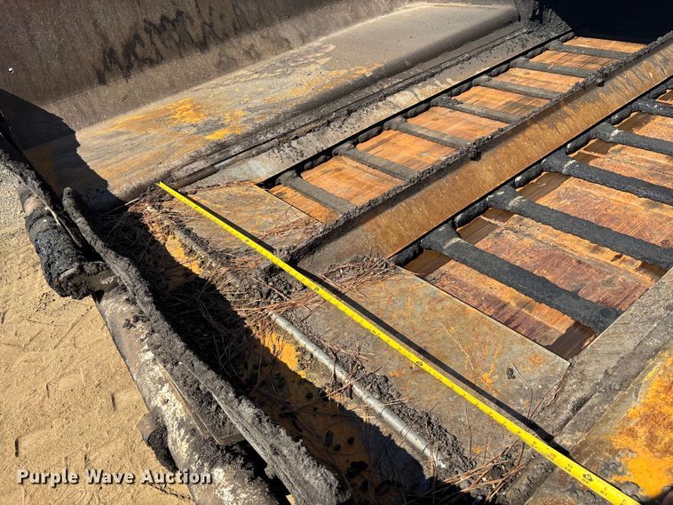 image for item EC3780 2011 Roadtec RP-190 paver