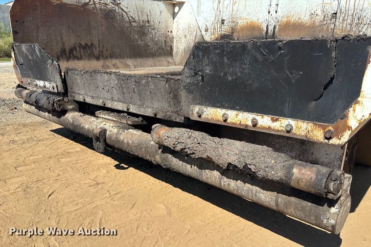 image for item EC3780 2011 Roadtec RP-190 paver