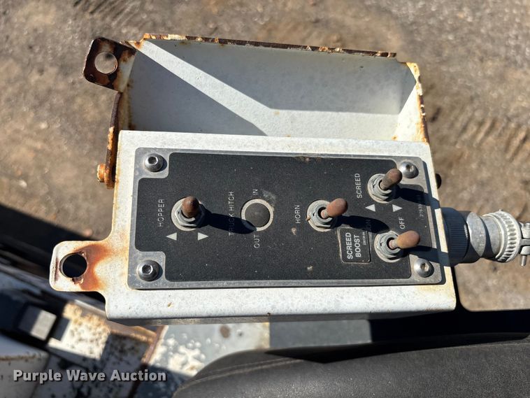 image for item EC3780 2011 Roadtec RP-190 paver