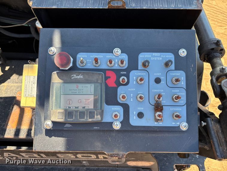 image for item EC3781 Roadtec RP-190E paver