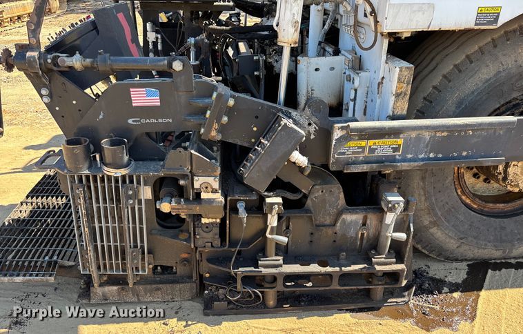 image for item EC3781 Roadtec RP-190E paver