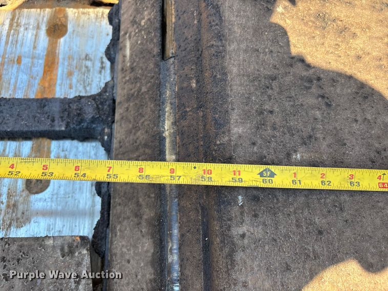 image for item EC3781 Roadtec RP-190E paver