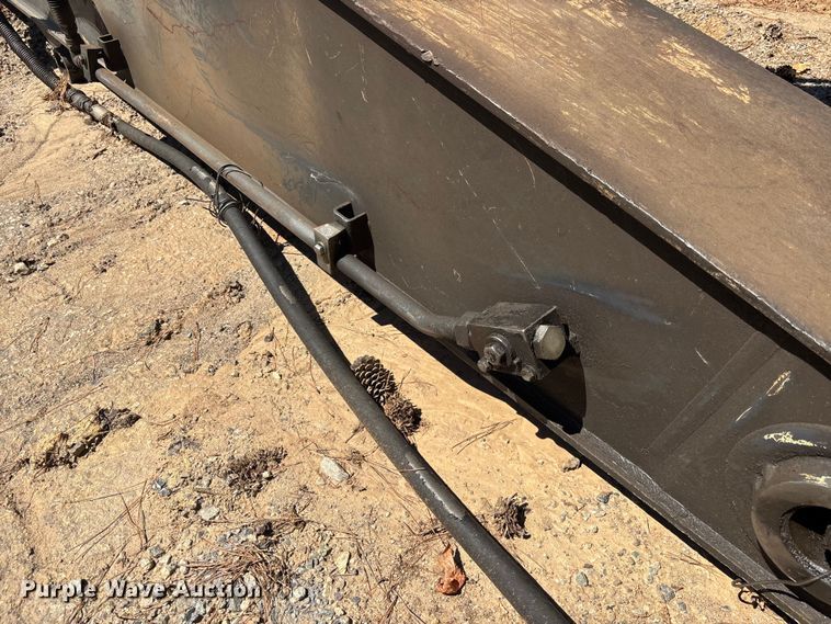 image for item EC3782 2012 John Deere 350G LC excavator