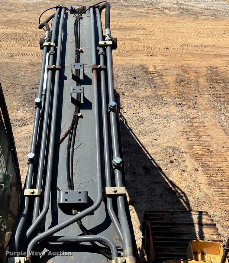 image for item EC3782 2012 John Deere 350G LC excavator