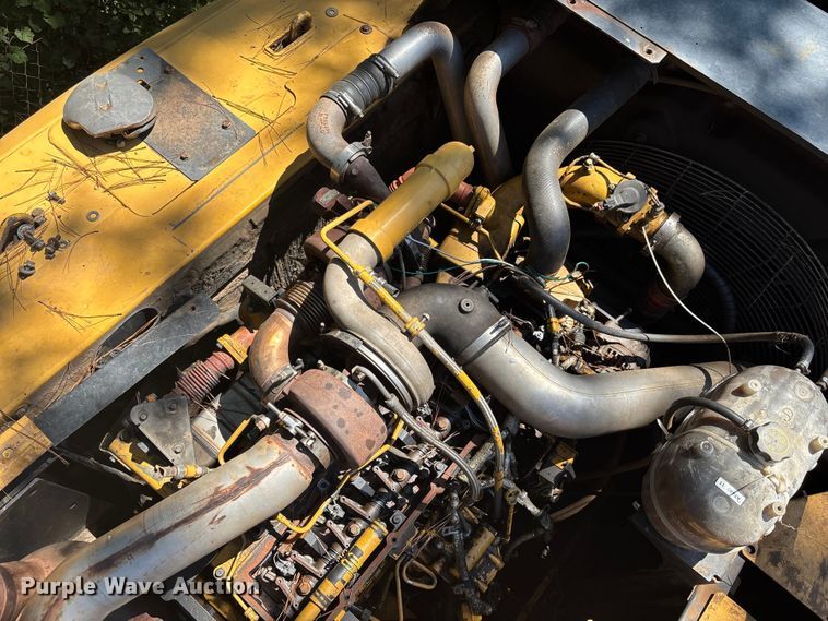 image for item EC3782 2012 John Deere 350G LC excavator