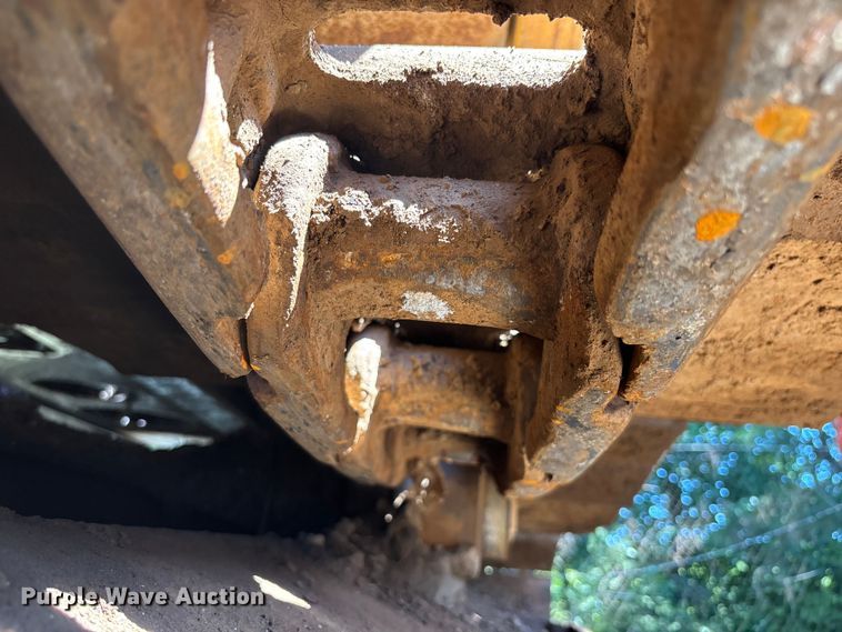 image for item EC3782 2012 John Deere 350G LC excavator