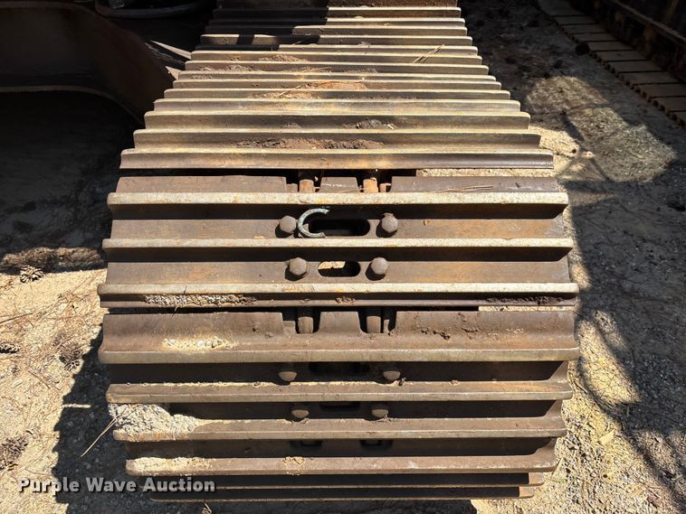 image for item EC3782 2012 John Deere 350G LC excavator