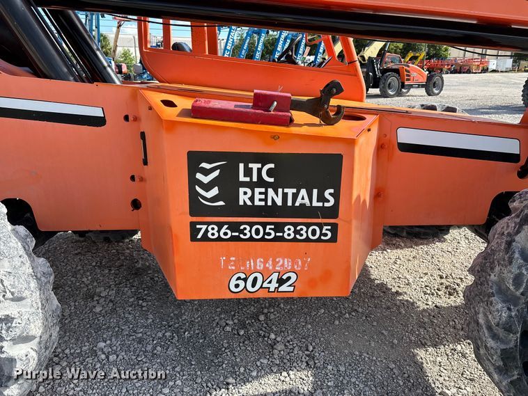 image for item EC3786 2014 JLG 6042 telehandler