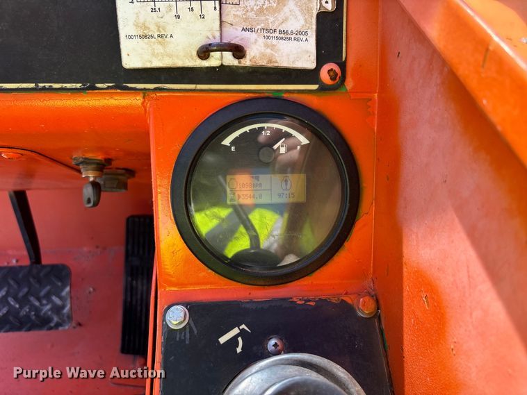 image for item EC3786 2014 JLG 6042 telehandler