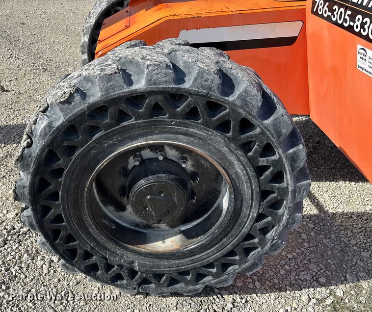 image for item EC3786 2014 JLG 6042 telehandler
