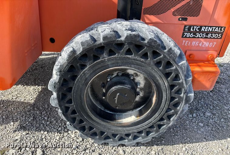 image for item EC3786 2014 JLG 6042 telehandler