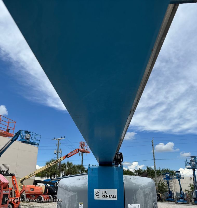 image for item EC3787 2013 Genie Z-80/60 boom lift
