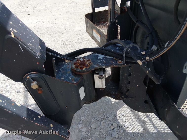 image for item EC3788 2007 JLG 800AJ boom lift