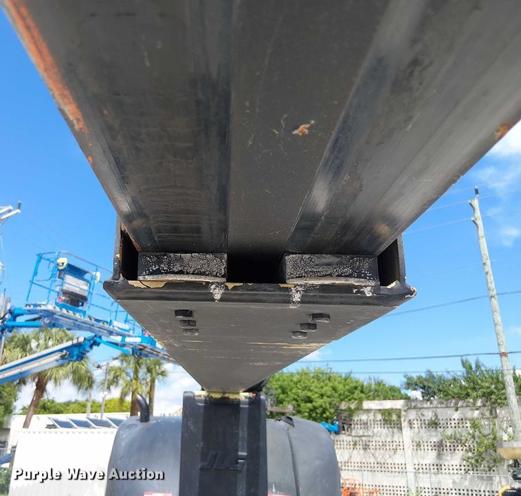 image for item EC3788 2007 JLG 800AJ boom lift