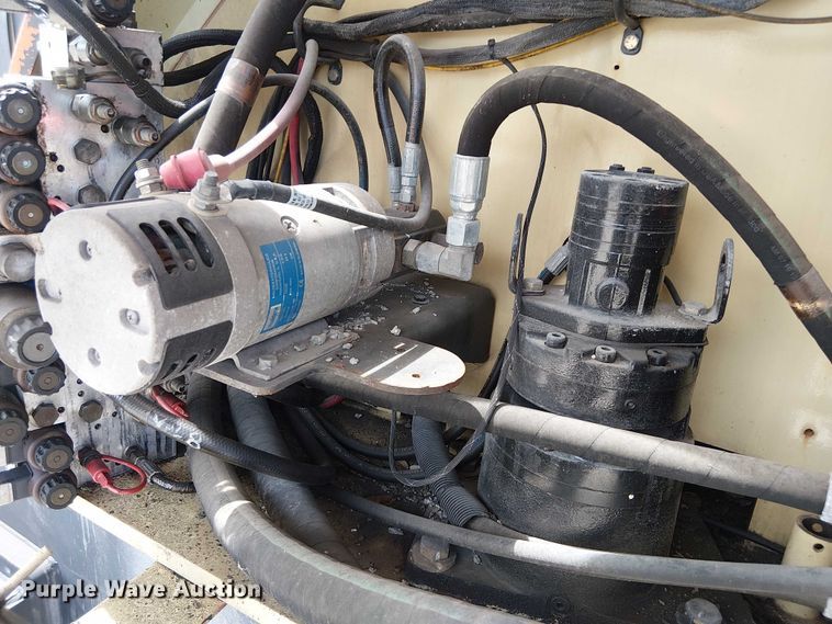 image for item EC3788 2007 JLG 800AJ boom lift