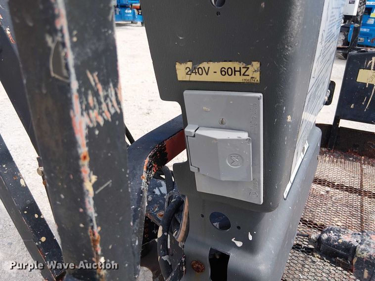 image for item EC3788 2007 JLG 800AJ boom lift