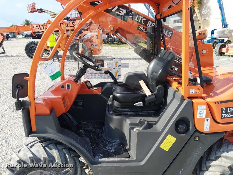 image for item EC3789 2023 JLG 3013 telehandler