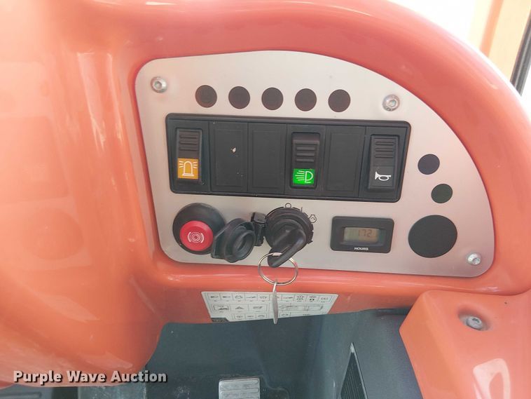 image for item EC3789 2023 JLG 3013 telehandler