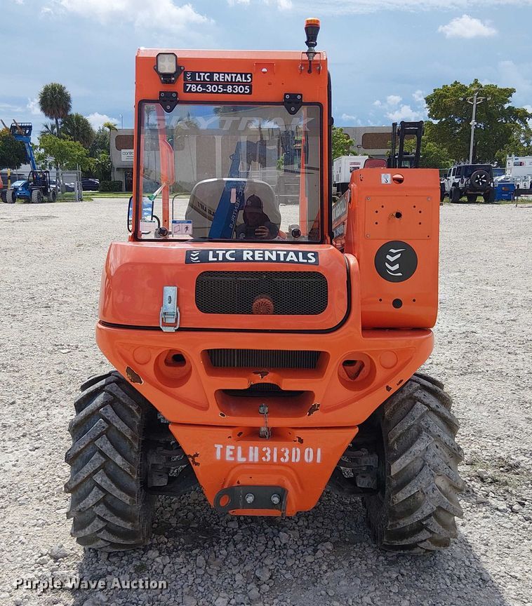 image for item EC3790 2023 JLG 3013 telehandler