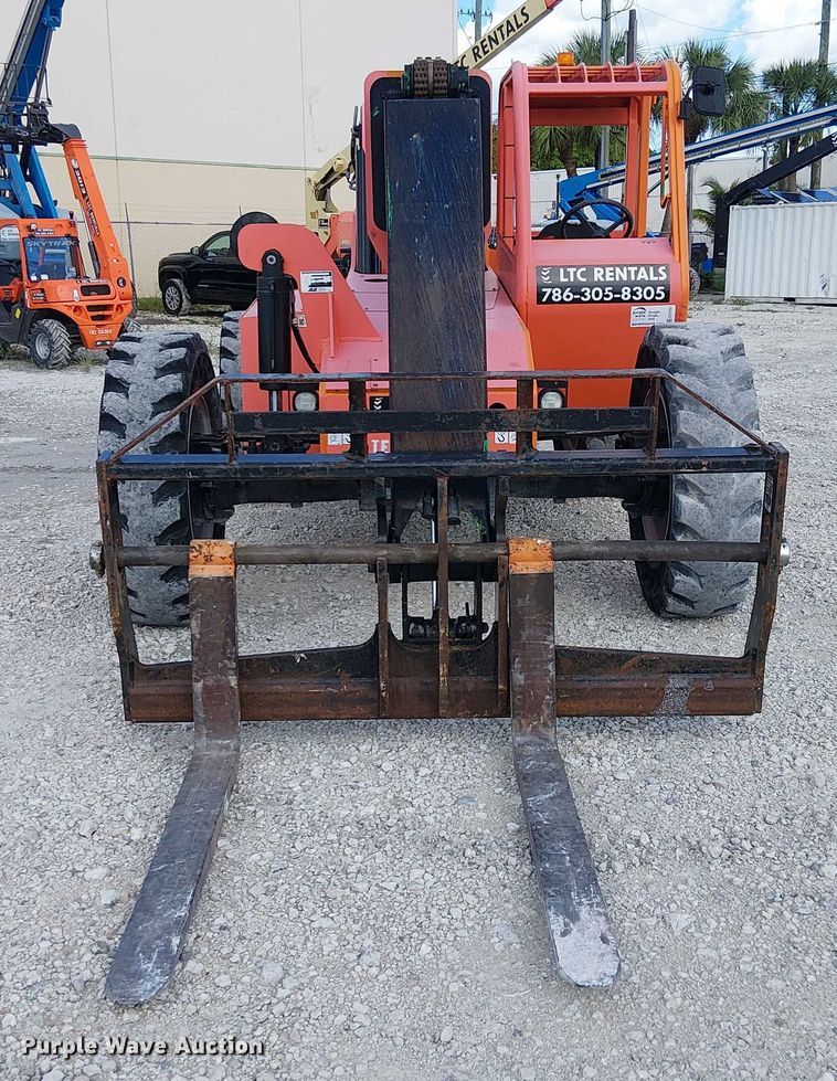 image for item EC3791 2015 JLG 6042 telehandler