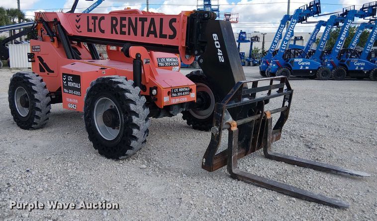 image for item EC3791 2015 JLG 6042 telehandler