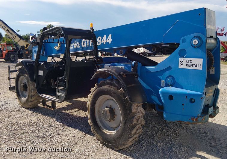 image for item EC3792 2015 Genie GTH844 telehandler