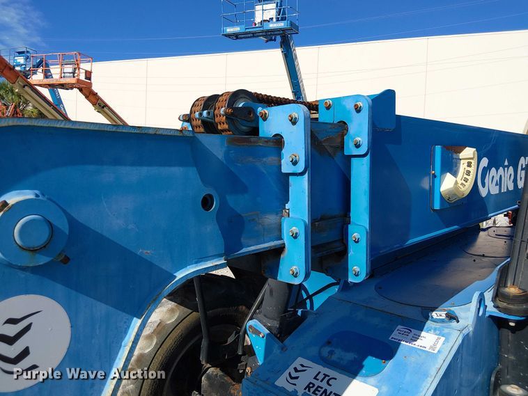 image for item EC3792 2015 Genie GTH844 telehandler