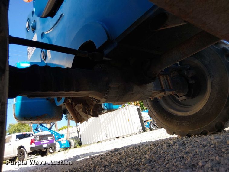 image for item EC3792 2015 Genie GTH844 telehandler