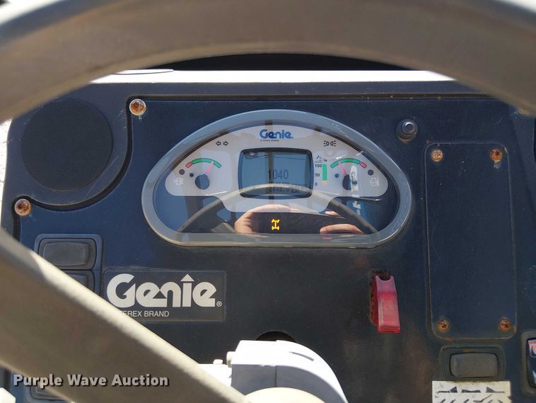 image for item EC3792 2015 Genie GTH844 telehandler