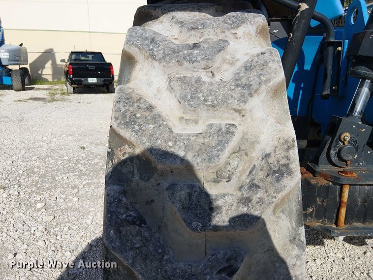 image for item EC3792 2015 Genie GTH844 telehandler