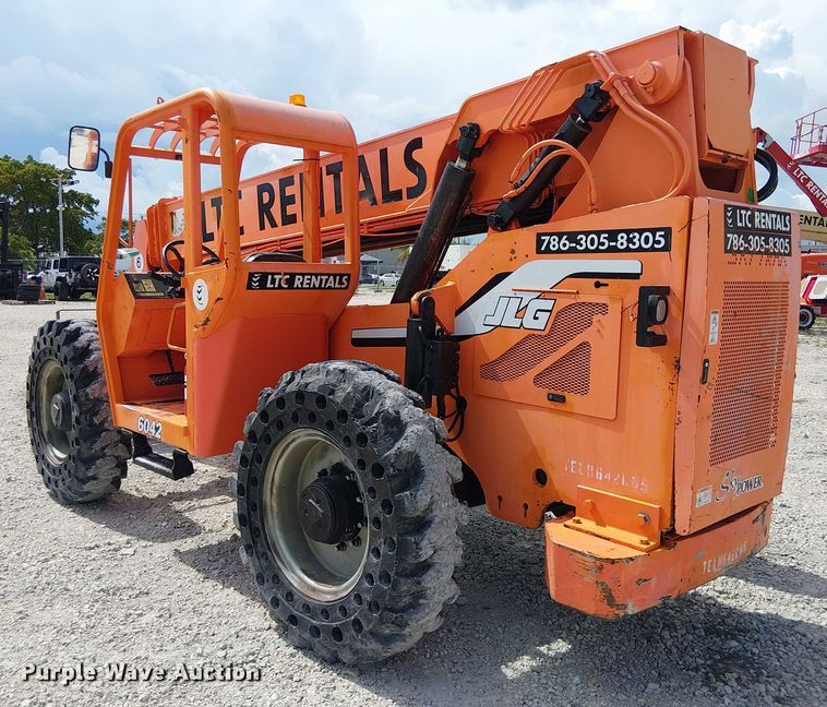 image for item EC3793 2014 JLG 6042 telehandler