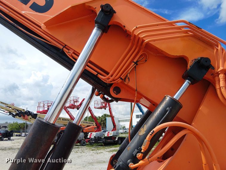 image for item EC3793 2014 JLG 6042 telehandler