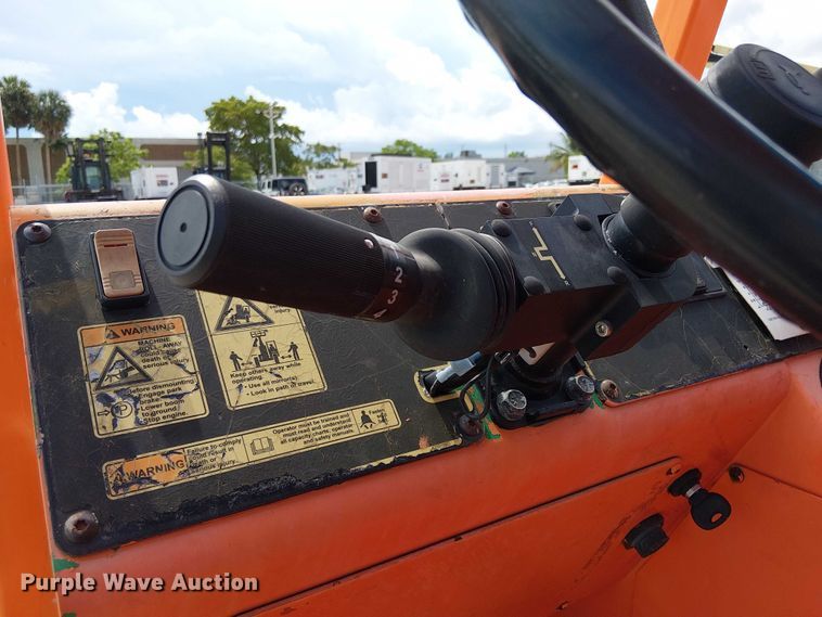 image for item EC3793 2014 JLG 6042 telehandler
