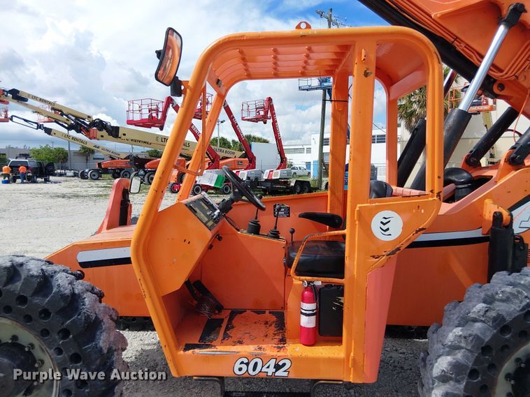 image for item EC3793 2014 JLG 6042 telehandler