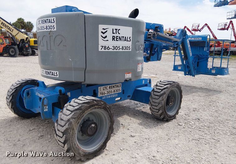 image for item EC3795 2014 Genie Z-45/25J boom lift
