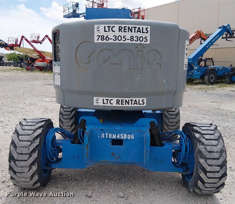 image for item EC3795 2014 Genie Z-45/25J boom lift