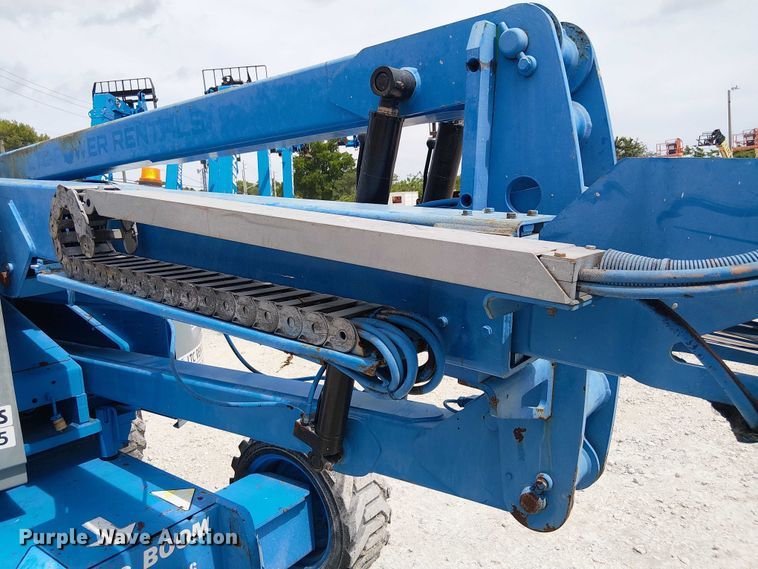 image for item EC3795 2014 Genie Z-45/25J boom lift