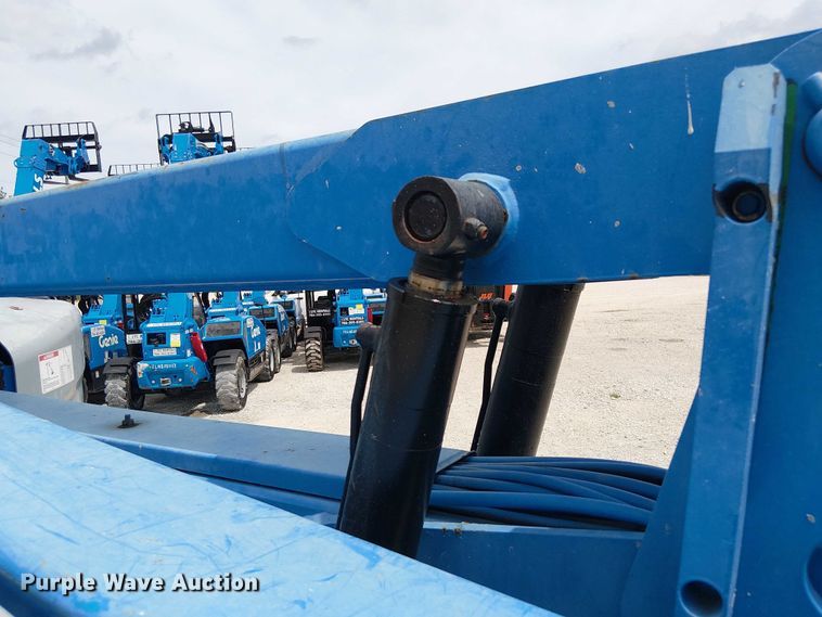 image for item EC3795 2014 Genie Z-45/25J boom lift