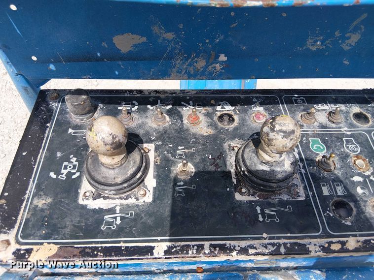 image for item EC3795 2014 Genie Z-45/25J boom lift