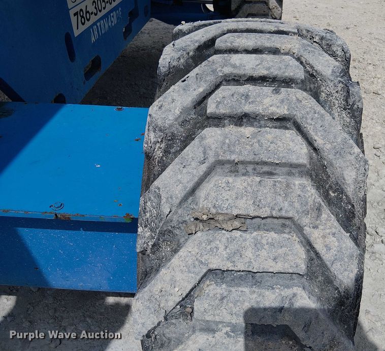 image for item EC3795 2014 Genie Z-45/25J boom lift