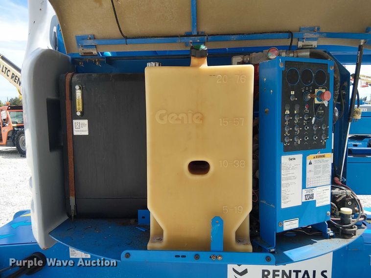 image for item EC3796 2014 Genie Z-60/34 boom lift