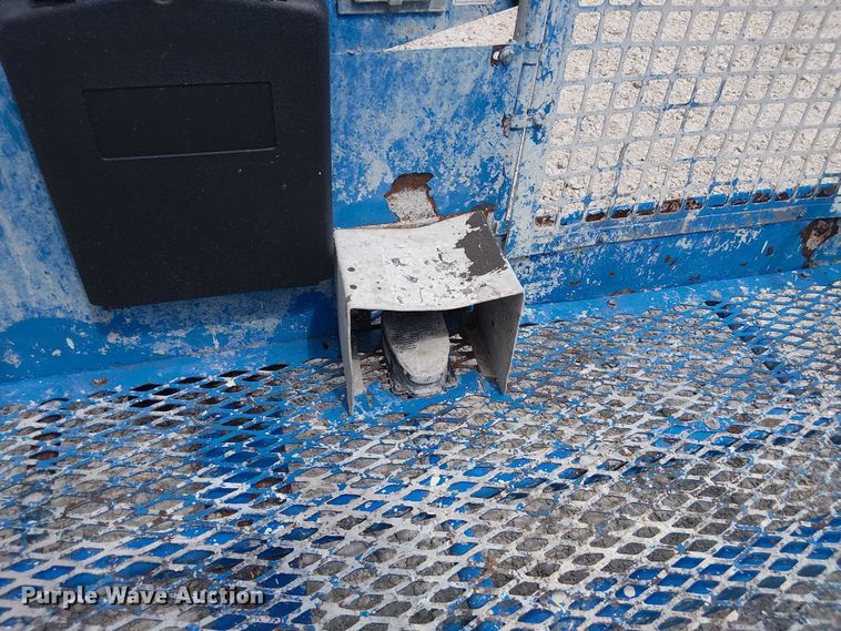 image for item EC3796 2014 Genie Z-60/34 boom lift