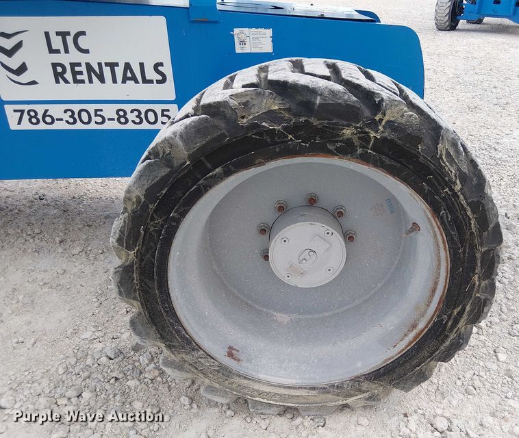 image for item EC3796 2014 Genie Z-60/34 boom lift