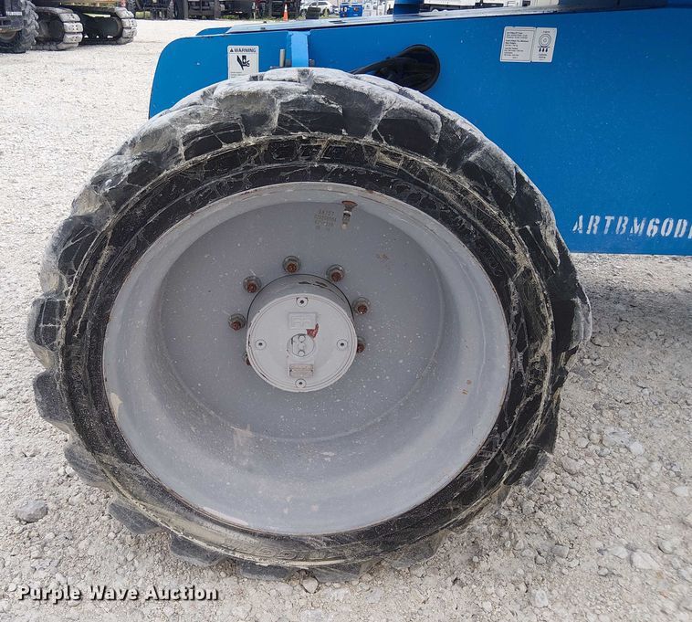 image for item EC3796 2014 Genie Z-60/34 boom lift